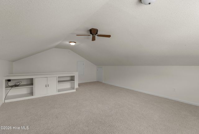 377 R L Honeycutt Drive, Wilmington, NC 28412