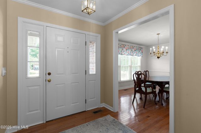 377 R L Honeycutt Drive, Wilmington, NC 28412