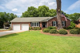 377 R L Honeycutt Drive, Wilmington, NC 28412