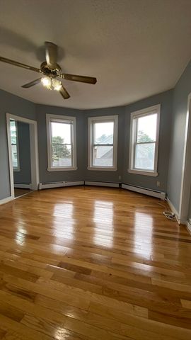 409 Chestnut St 3, Lynn, MA 01902