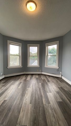 409 Chestnut St 3, Lynn, MA 01902