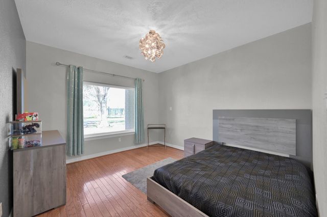 10420 Hufsmith Road, Tomball, TX 77375