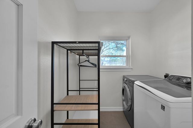 10420 Hufsmith Road, Tomball, TX 77375