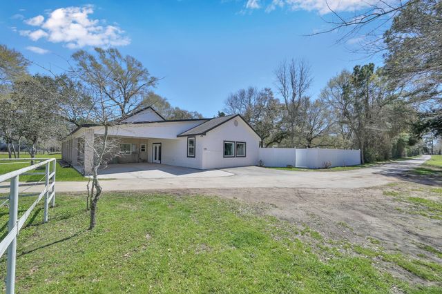 10420 Hufsmith Road, Tomball, TX 77375