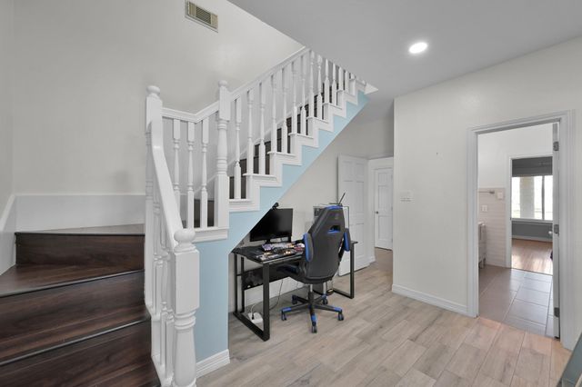 10420 Hufsmith Road, Tomball, TX 77375