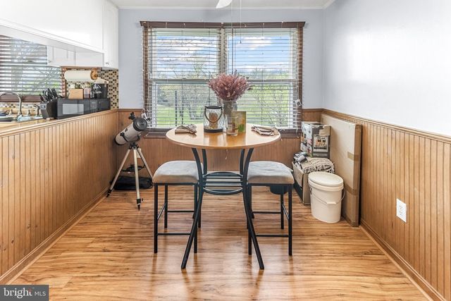 1570 NADENBOUSCH LN, Inwood, WV 25428