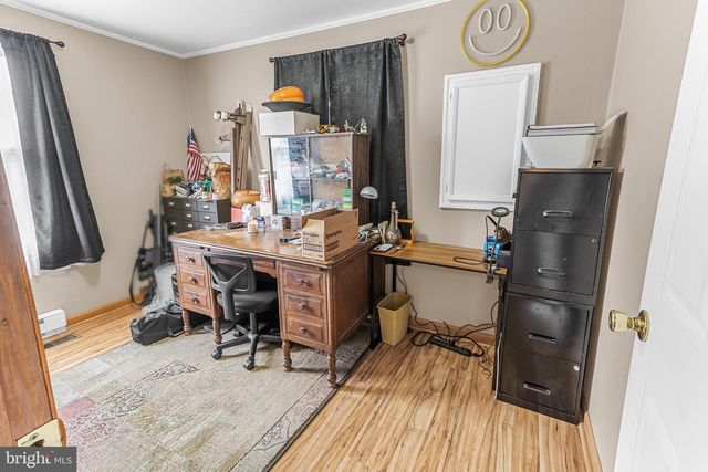 1570 NADENBOUSCH LN, Inwood, WV 25428