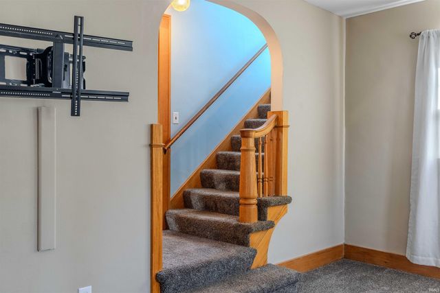 112 Lexington Court, Fort Wayne, IN 46806