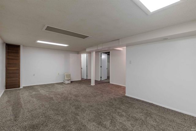 112 Lexington Court, Fort Wayne, IN 46806