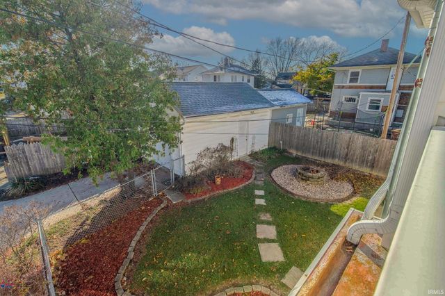 112 Lexington Court, Fort Wayne, IN 46806