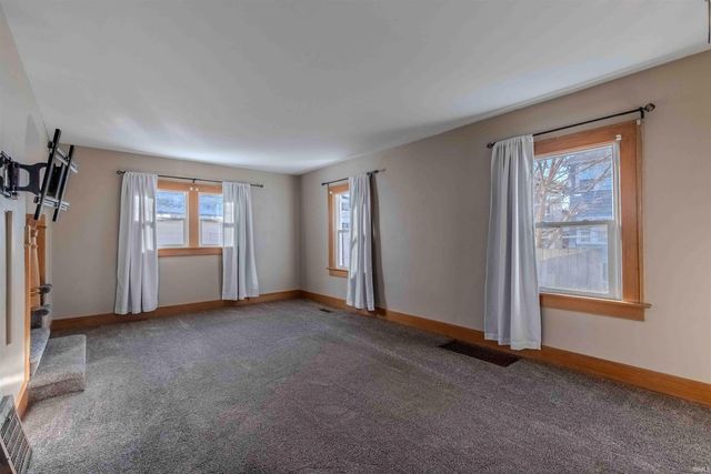 112 Lexington Court, Fort Wayne, IN 46806