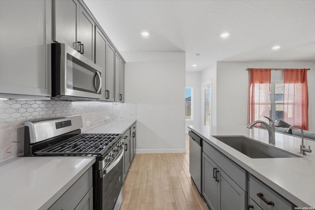 10776 Rosalina Loop, Converse, TX 78109