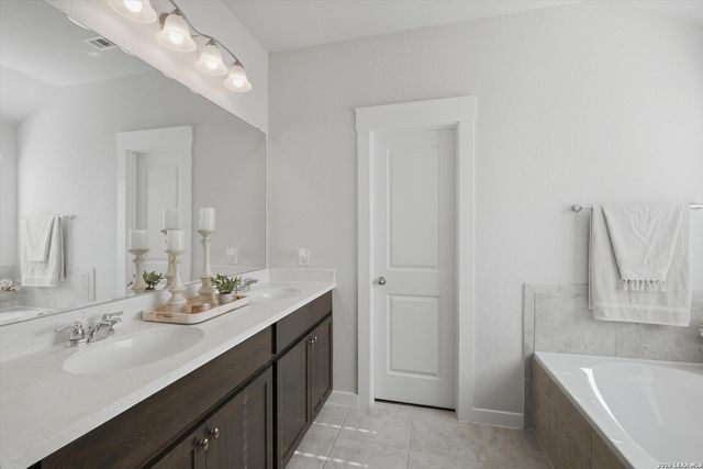 10776 Rosalina Loop, Converse, TX 78109