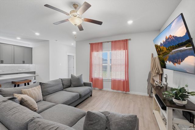 10776 Rosalina Loop, Converse, TX 78109