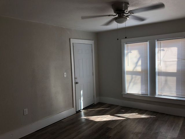 502 Cottonwood Street, Coleman, TX 76834