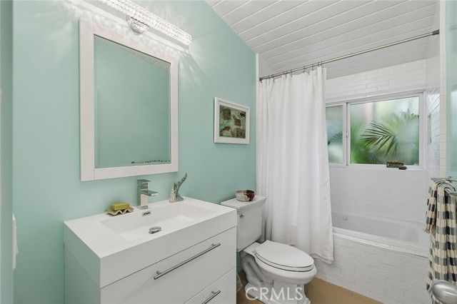 3247 Kallin, Long Beach, CA 90808