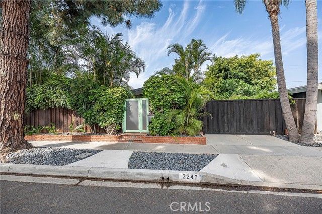 3247 Kallin, Long Beach, CA 90808