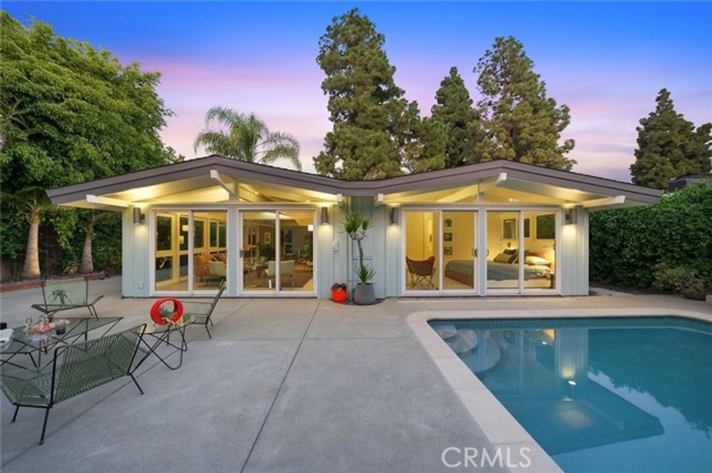 3247 Kallin, Long Beach, CA 90808