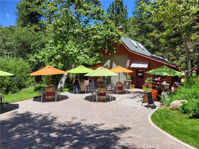 24743 Edelweiss Drive, Crestline, CA 92325