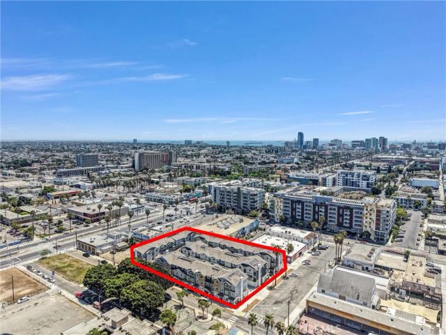 1336 Locust Avenue 4, Long Beach, CA 90813
