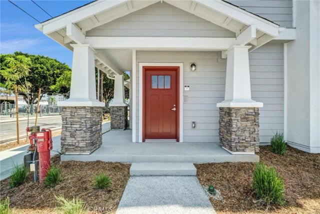 1336 Locust Avenue 4, Long Beach, CA 90813