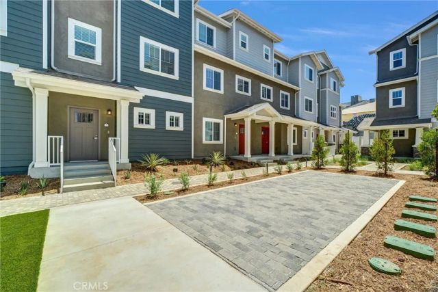 1336 Locust Avenue 4, Long Beach, CA 90813