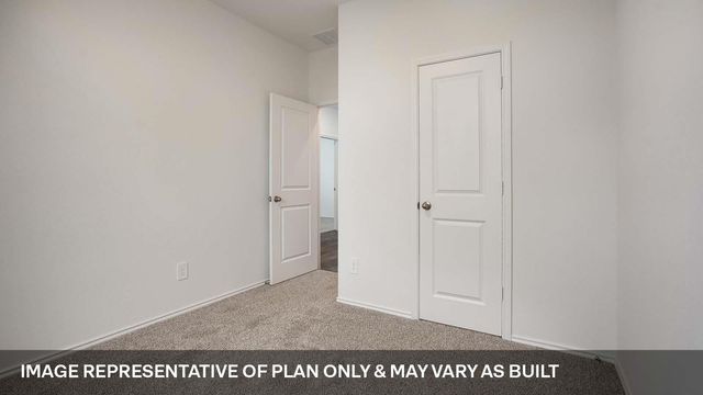 231B Harrison XING, Uhland, TX 78640