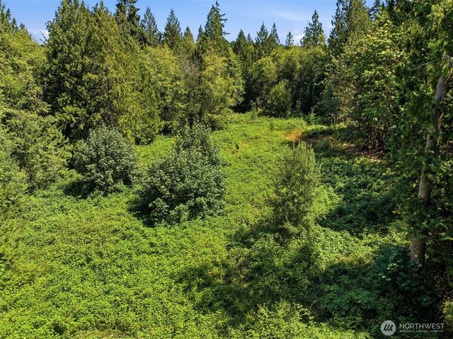 3009 Whiteman Road SW, Lakebay, WA 98349