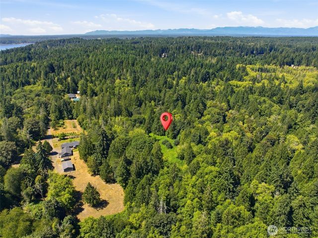 3009 Whiteman Road SW, Lakebay, WA 98349