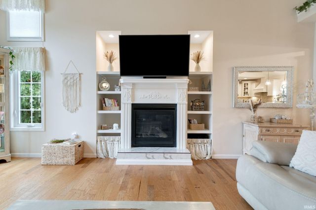 26918 Mc Arthur Court, South Bend, IN 46628
