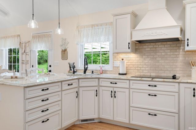 26918 Mc Arthur Court, South Bend, IN 46628
