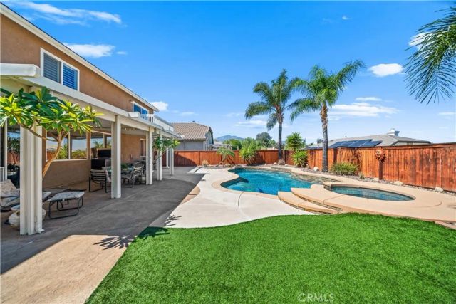 13956 Moqui, Corona, CA 92883
