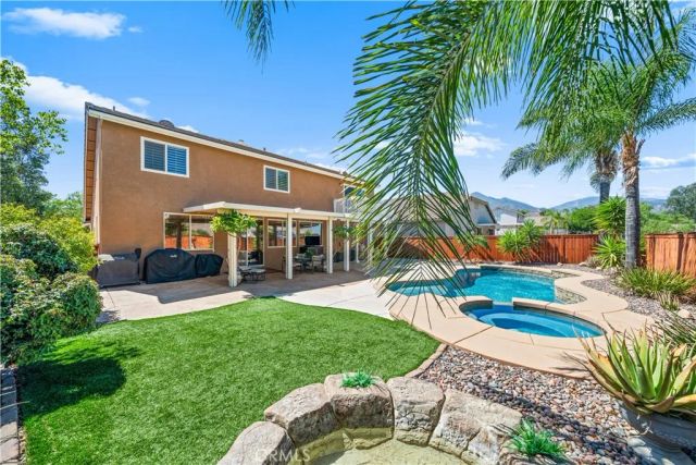 13956 Moqui, Corona, CA 92883
