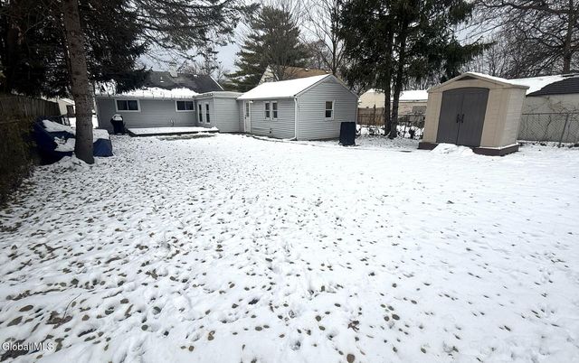 64 Keeler Drive, Albany, NY 12208