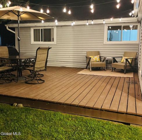 64 Keeler Drive, Albany, NY 12208