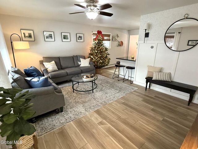 64 Keeler Drive, Albany, NY 12208