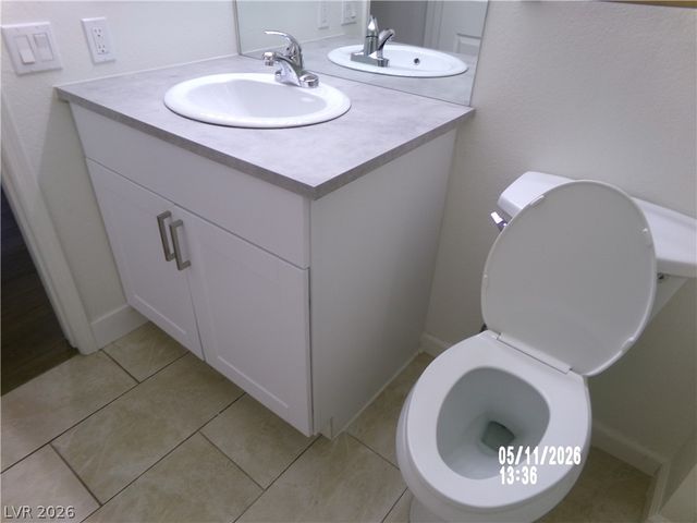 2995 East Sunset Road 222, Las Vegas, NV 89120