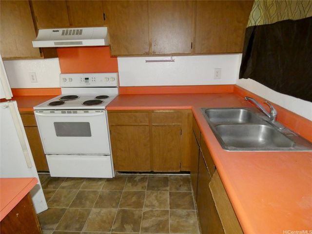 98-1409 Kamahao Street 158, Pearl City, HI 96782