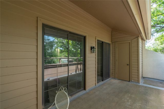 11120 Stratford Drive 205, Oklahoma City, OK 73120