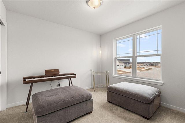 177 Emerald CIRCLE, Saukville, WI 53080