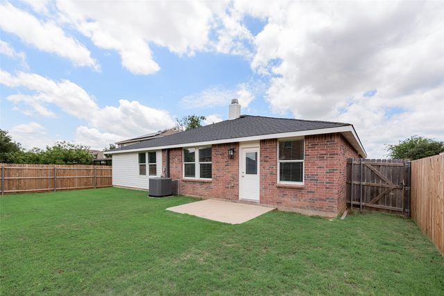 9037 Troy Drive, Fort Worth, TX 76123