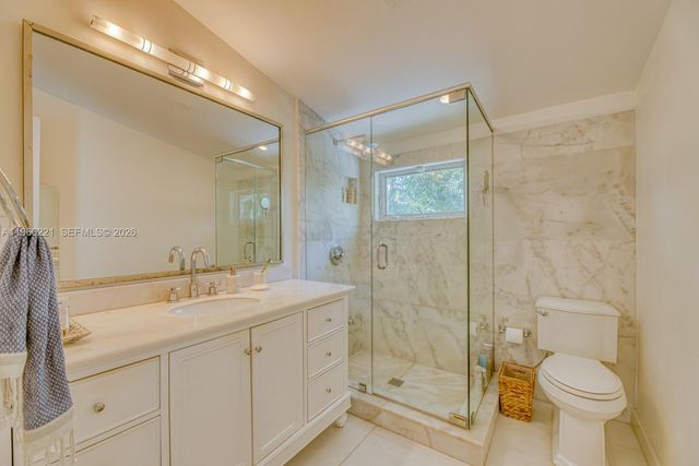 4071 Barbarossa Ave, Miami, FL 33133