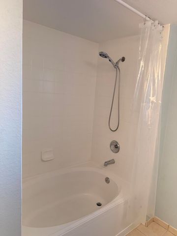 2724 Anzio Court 107, Palm Beach Gardens, FL 33410