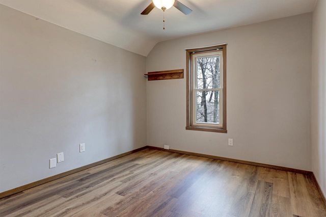 720 INDIANWOOD COURT, Neenah, WI 54956