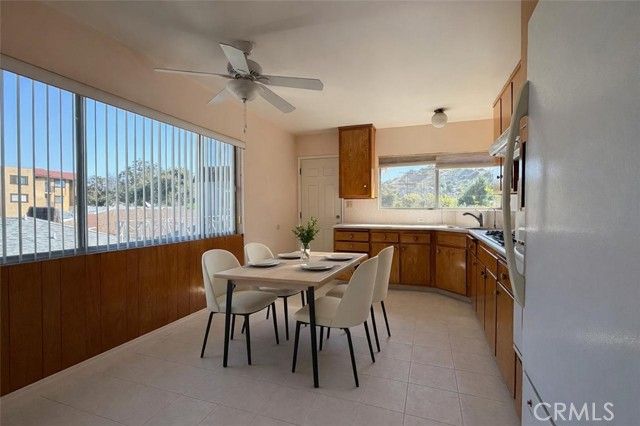 802 Fischer B, Glendale, CA 91205