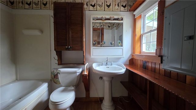 214 Poplar Street, Dardanelle, AR 72834