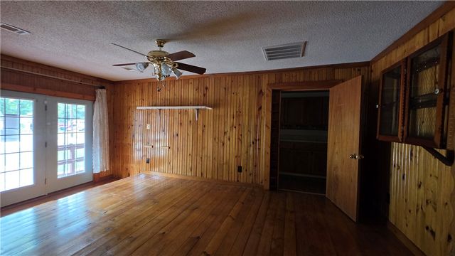 214 Poplar Street, Dardanelle, AR 72834