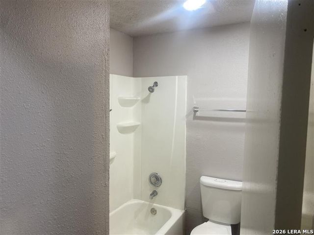 1407 CHURING DR, San Antonio, TX 78245