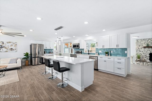 947 N Halifax Drive, Ormond Beach, FL 32176