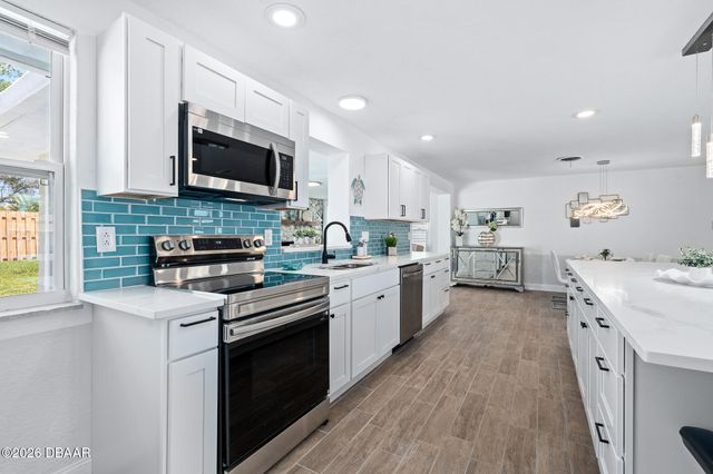 947 N Halifax Drive, Ormond Beach, FL 32176